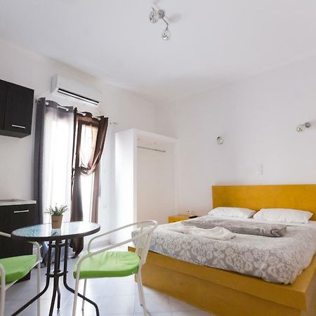Aquarius Hotel ฟิรา ภายนอก รูปภาพ